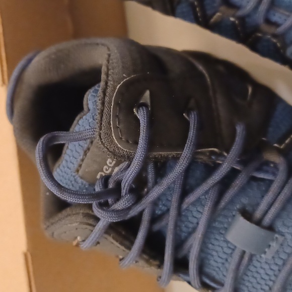 REEBOK ALLOY TOE WORK BOOTS RB3400 TRAILGRIP MEN'S SZ 9.5 W - Picture 6 of 8